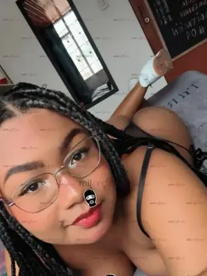 Dulce Arrecha Para Ti, Escorts en Bogotá — 45 años