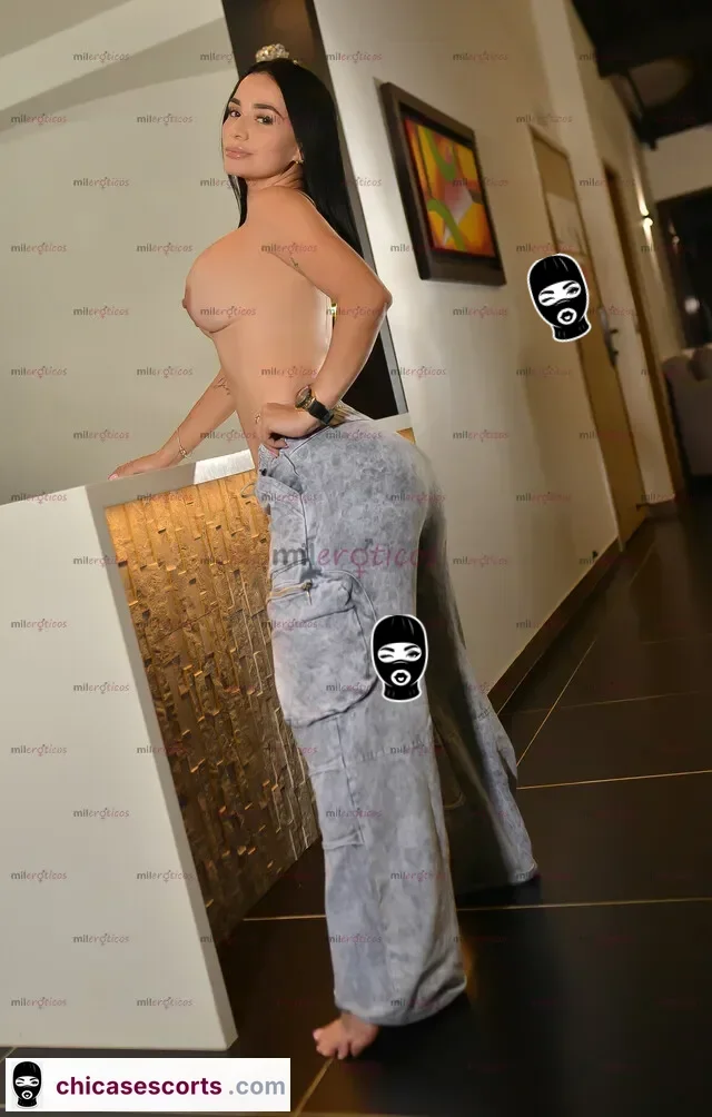 Foto de Emma Garganta Profunda Espectacular Peli Negra Sitio Discreto — imagen 4