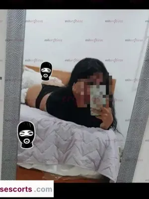 Hermosa Pollita De 19 AñOs, Escorts en Bogotá — 18 años