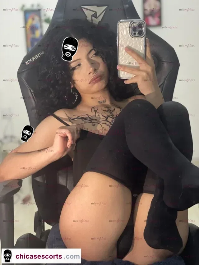 Foto de Ricas Jugosas Tetas Paraditas Ven Papi Conmigo Y Vas A Gozar Como Te Gusta — imagen 7