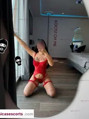 Samara, Escorts en Guadalajara — 22 años