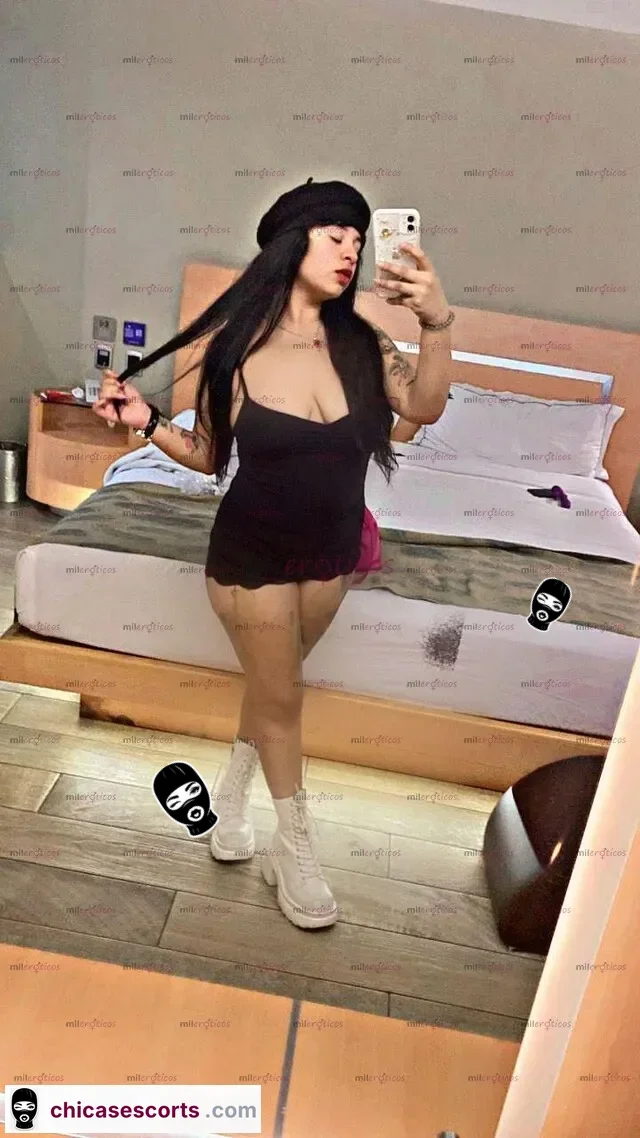 Foto de Así Es Como Se Debe De Ver Una Mujer En Cuatro . — imagen 3