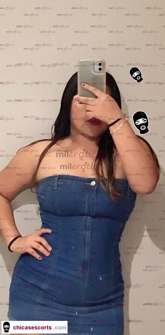 Foto de Bonita Eleganteeee Una Nena Limpia Y Respetuosaaa Vamos A Pasarla Bien — imagen 4