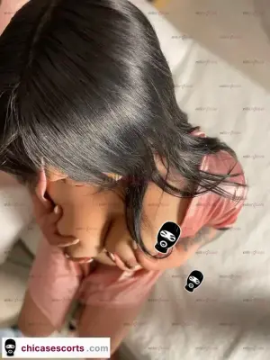 Linda Paisita Fogosa Y Ansiosa X Complacerte. Me Encanta El Anal, Escorts en Bogotá — 18 años