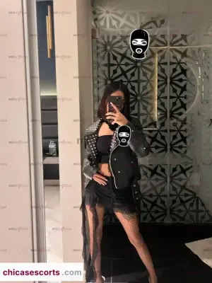 NiñA SúPer Petit Con Cuerpo De Una NiñA, Escorts en Guadalajara — 26 años