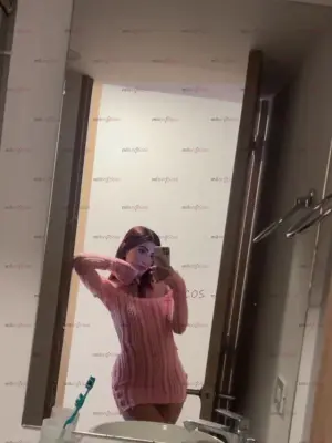 Chica Tatuada Delgada, Con Cuerpo Natural Nueva En La Cuidad, Escorts en Bucaramanga — 18 años