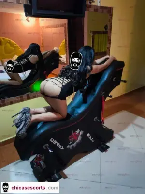 Delgadita Nena Universitaria Apretadita, Escorts en Guadalajara — 21 años