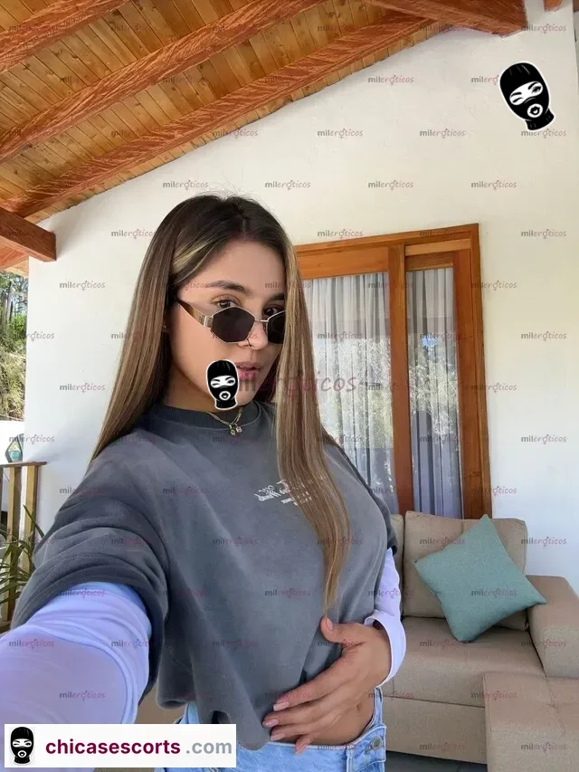 Foto de Lista Para Una Cita Donde La ConexióN Haga Que Todo Fluya Mejor Y El Momento Se — imagen 5