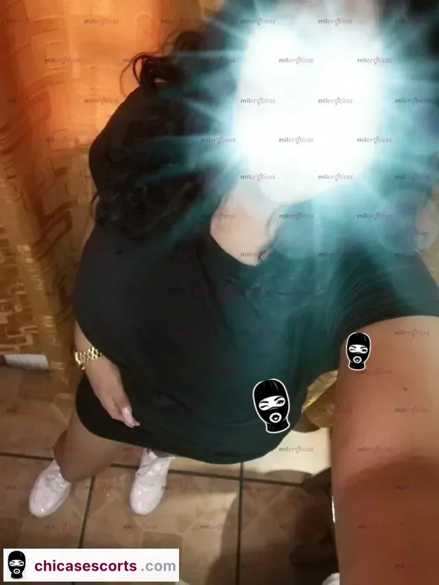 Foto de Preciosa Chiquimami 23 AñItos Mi Actitud Complaciente Te Encantara Fotos Reales — foto de perfil verificado