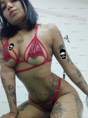 Quiero Una Verga Mojada Y Arrecha En Mi Boquita,,,,Dallana, Escorts en Bogotá — 22 años