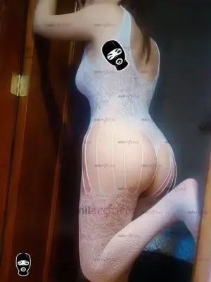 Rica Mamadora, Ven Me Hechas Toda Tu Lechita En Mi Boca, Escorts en Bogotá — 18 años