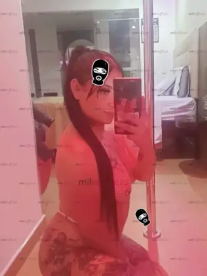 Sensual Atractiva Rolita Promociones TríOs Amanecidas, Escorts en Bogotá, Colombia — 18 años