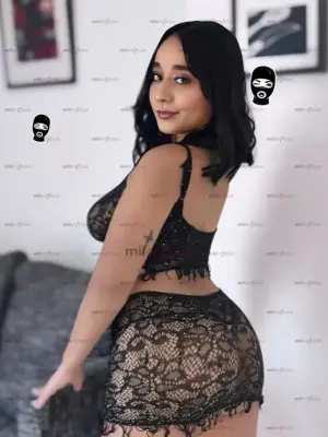 Tetas Naturales Ansiosa Ardiente Y Besucona Garganta Profunda, Escorts en Mérida — 20 años