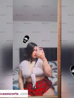 Universitaria Hermoso Rostro Joven Y Culona, Escorts en Bogotá, Colombia — 41 años