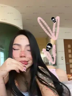 Apetecible Petit Te En La Mas Putica Garganta Profunda, Escorts en Mérida — 19 años