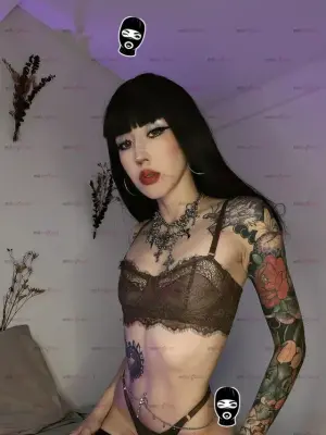 Deliciosa Flaca Dispuesta A Complacer Tus Deseos, Escorts en Medellín, Colombia — 21 años