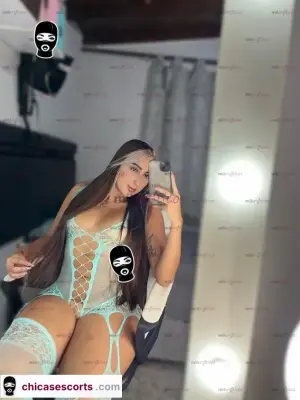 Emily Hermosa AcompañAnte Top Disponible Para Darte El Mejor Servicio, Escorts en Medellín, Colombia — 20 años