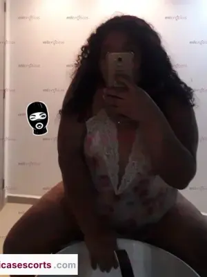 Gordita Sabrosa Y DóCil En El Sexo Perfecta Para FantasíAs, Escorts en Guadalajara, México — 18 años