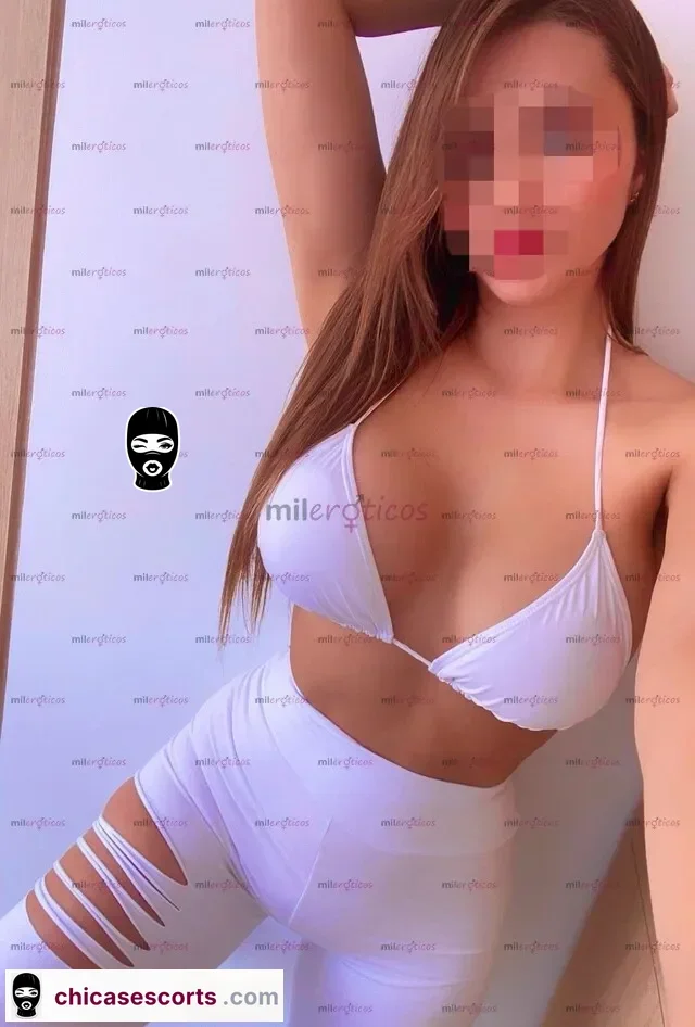 Foto de Hermoso Rostro Cuerpo Bronceado Linda Y Voluptuosa Muy Bien Ubicada Esperandote — imagen 7