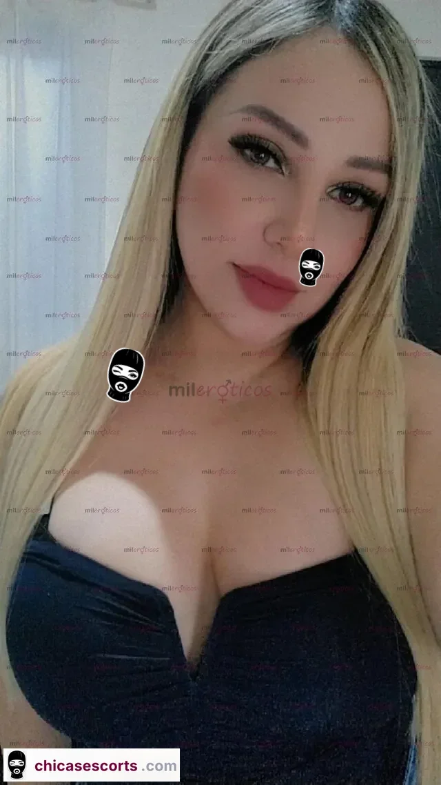 Foto de Rubia Preciosa Elegante Super Juguetona Y Complaciente — imagen 3