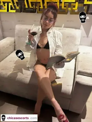 Secretaria Seductora Vip Por Primera Vez En Tu Ciudad Con Ganas De Sexo, Escorts en Cali, Colombia — 20 años