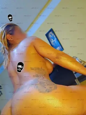 Solo Domicilios Papasito Pequemos Los Dos Seamos AdáN Y Eva Y Dejemos Llevarnos, Escorts en Bogotá, Colombia — 22 años