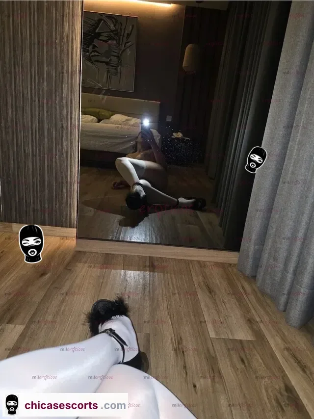 Foto de Te Gustan Las Mujeres Culoncitas Y Muy Sexy. Me Encanta Mamarla Al Natural — imagen 10