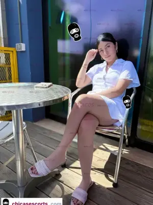 Valeria 21, Petit Un Gusto Que Pocos Pueden Darse, Escorts en Guadalajara — 19 años