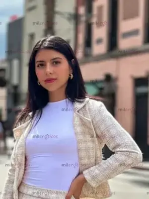 Valeria 21, Petit Un Gusto Que Pocos Pueden Darse, Escorts en Guadalajara, México — 19 años