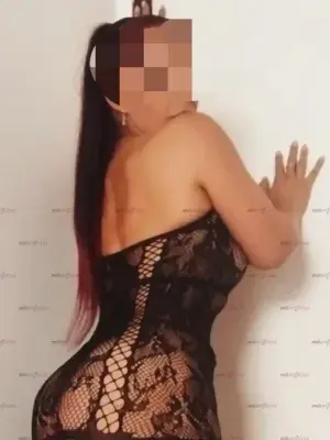 Ven A Disfrutar Un Rico Masaje Con Linda Madurita, Escorts en Bogotá, Colombia — 45 años