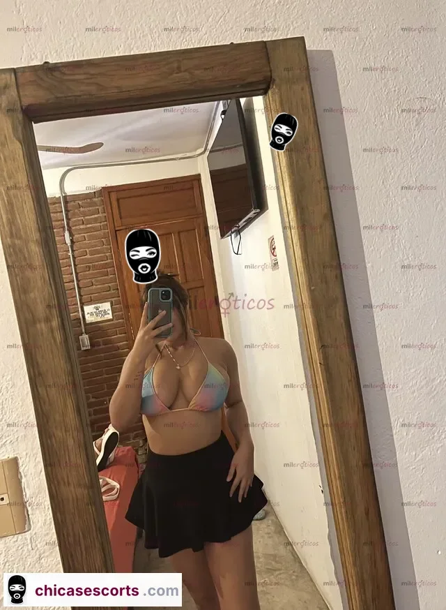 Foto de Crystal Tetas Grande LléName De Leche Papasito Rico, Escorts en Guadalajara, México