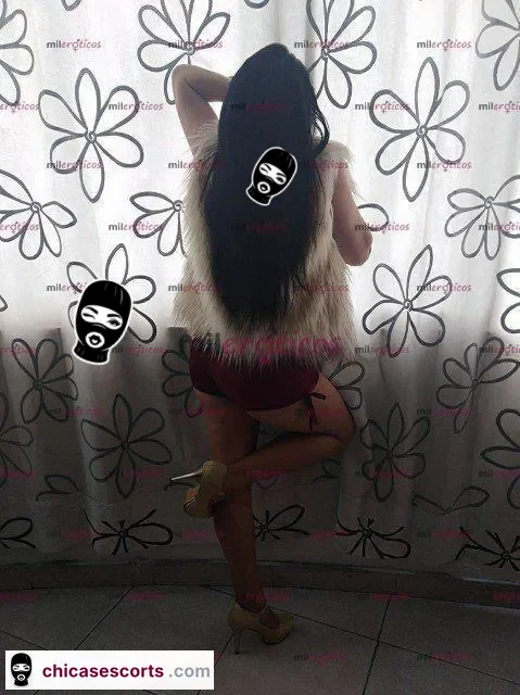 Foto de Daniela Tu Actriz Porno En La Cama Atrevida Provocadora Trato Sin Afanes — imagen 7