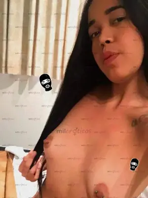 Estrecha Venezolana Vip Con Curvas Fenomenales Solo Domicilios, Escorts en Bogotá, Colombia — 26 años