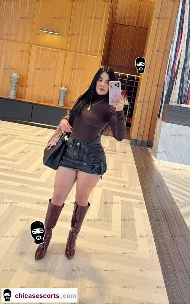 Foto de Flaquita Colombiana Joven, Complaciente Sin CirugíAs — imagen 5