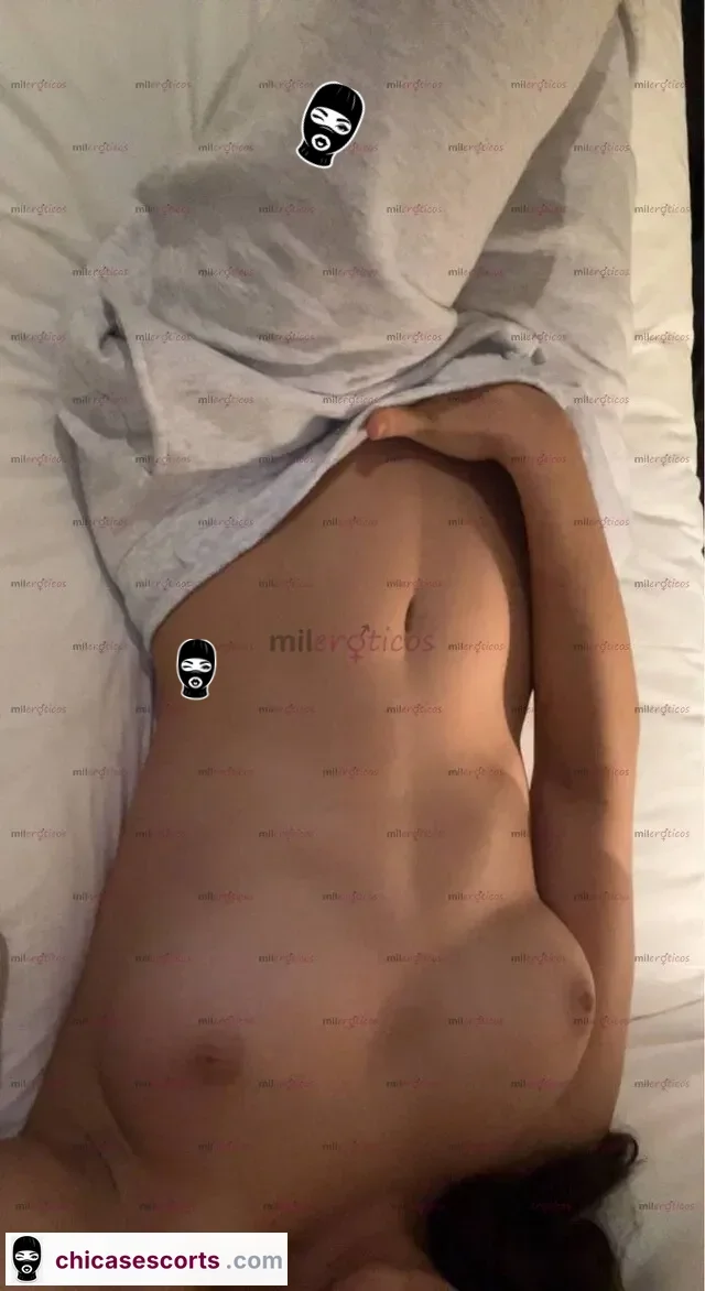 Foto de NiñA Sumisa En La Cama...Hago Lo Que Me Pidas... — imagen 3