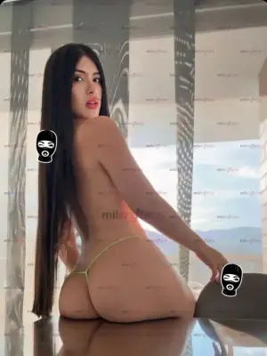 Cami AcompañAnte Vip Ubicada En El Poblado, Escorts en Medellín, Colombia — 20 años
