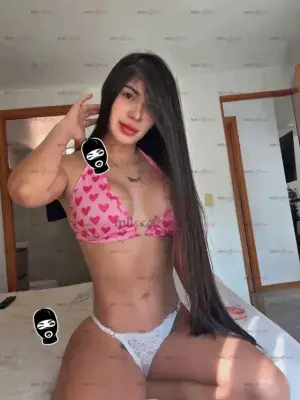 Cami AcompañAnte Vip Ubicada En El Poblado, Escorts en Medellín — 20 años