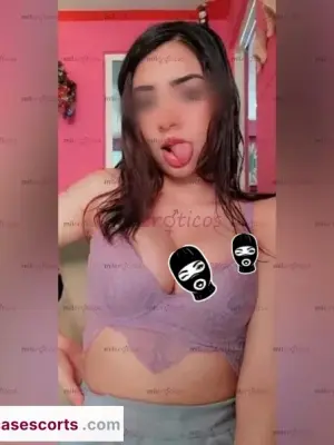 Delgada Nalgona Y Tetona De Lujo, Bonita Sexi, Escorts en Guadalajara, México — 18 años