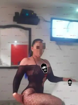 Linda Madura Nueva En El Sector Rico Oral, Escorts en Bogotá, Colombia — 18 años