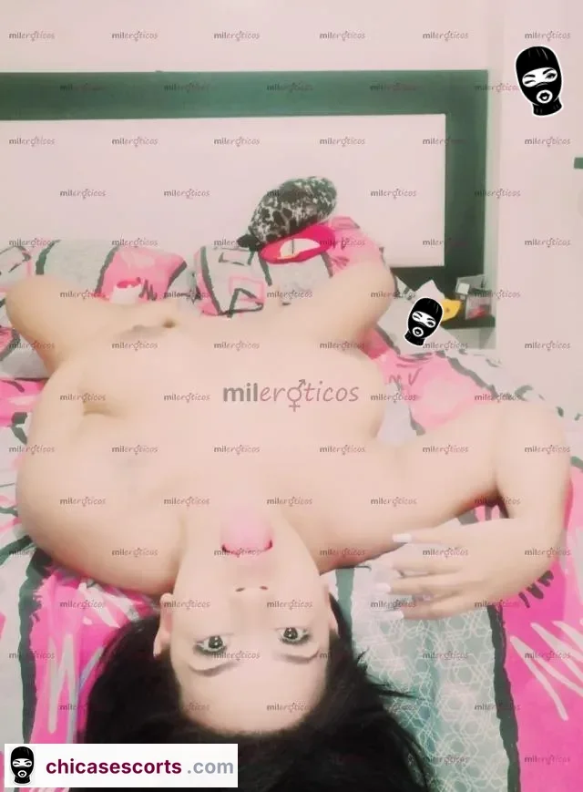 Foto de Rico Clima Para Arrucharse Hermosa NiñA Acuerpada Senos Grandes — foto de perfil verificado