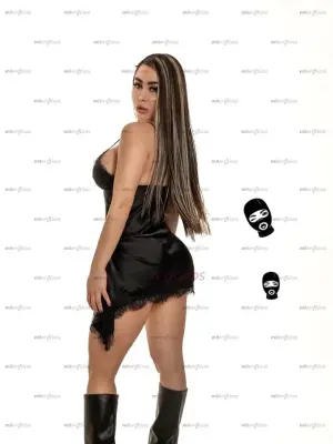 Caliente MuñEca, Escorts en Querétaro — 20 años