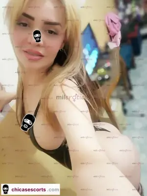 Evelyn Caliente Y Complaciente Nueva En La Localidad, Escorts en Bogotá, Colombia — 18 años