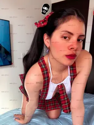 Mi Vagina Apretadita Y Humeda Te Llevará Al Cielo Flaca Pelinegra, Escorts en Bogotá, Colombia — 40 años