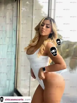 Silvana Sexy Rubia Colombiana Dispuesta A Complacerte, Escorts en Mérida — 18 años
