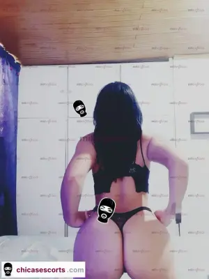 Te Miraré Fijamente Mientras Te Lo Chupó Deli Bebe, Escorts en Bogotá — 25 años