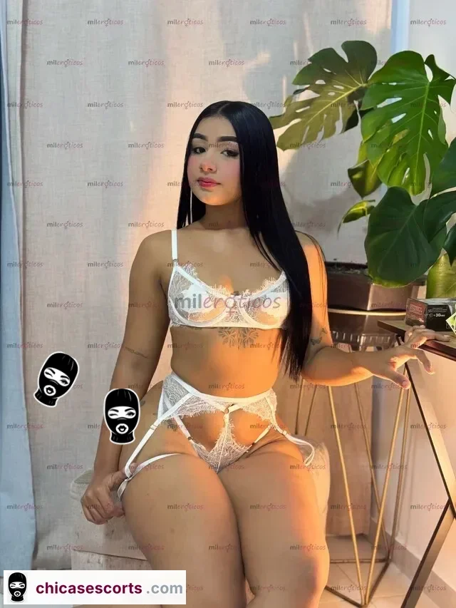 Foto de Carita Linda Balnquita Bajita Flaquita Culona, Escorts en Bogotá, Colombia