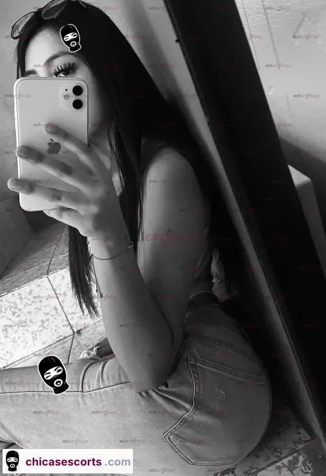 Foto de Hola Soy Linda, Guapa, Sexy Y& Sobre Todo Limpia,19 AñOs — imagen 4