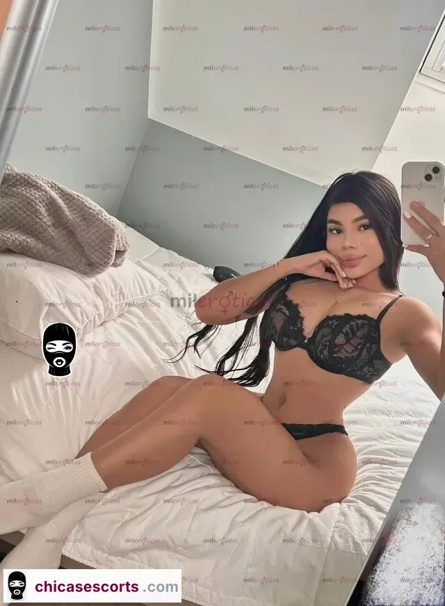 Foto de Samantha Mamadora Luxury En Poblado Con Apto Privado Y Parqueadero — imagen 3