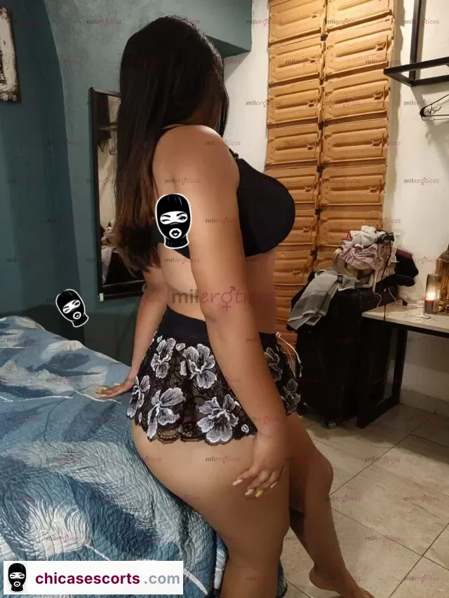 Foto de Aburrido De Las Misma D Siempre Ven A Provar Alg9 Nuevo Rico Totito Apretaditoo — imagen 3