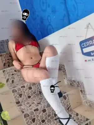 Estrechita Calientita Chupadora Y Muy Complaciente, Escorts en Bogotá, Colombia — 22 años